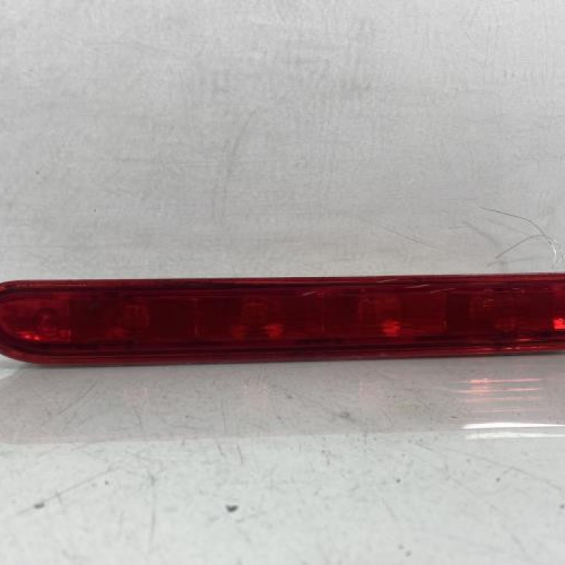 Feu arriere stop central CITROEN JUMPY 3 M Photo n°1