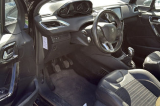 PEUGEOT 208 1 PHASE 1 1.2 VTI - 12V