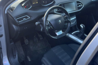 PEUGEOT 308 2 PHASE 2 1.2 PURETECH - 12V TURBO
