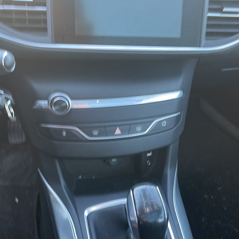 PEUGEOT 308 2 PHASE 2 1.2 PURETECH - 12V TURBO Photo n°9