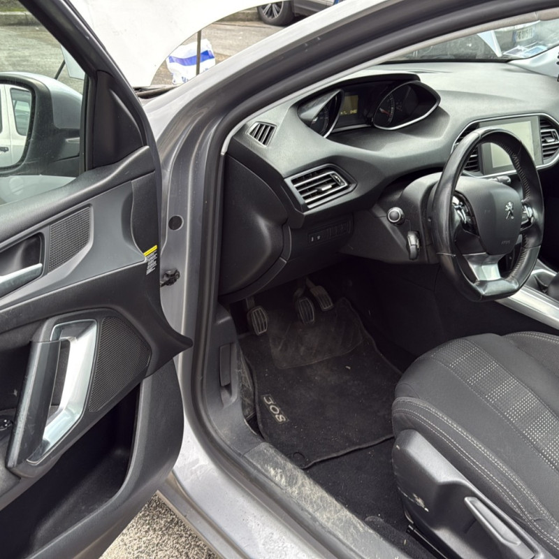 PEUGEOT 308 2 PHASE 2 1.2 PURETECH - 12V TURBO Photo n°23