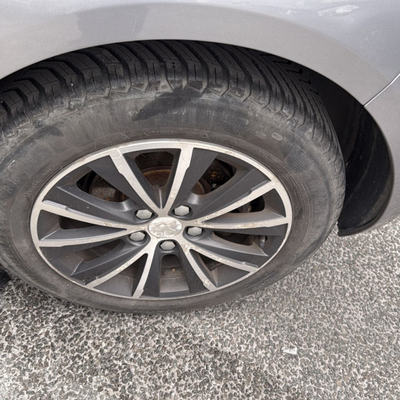 PEUGEOT 308 2 PHASE 2 1.2 PURETECH - 12V TURBO Photo n°28