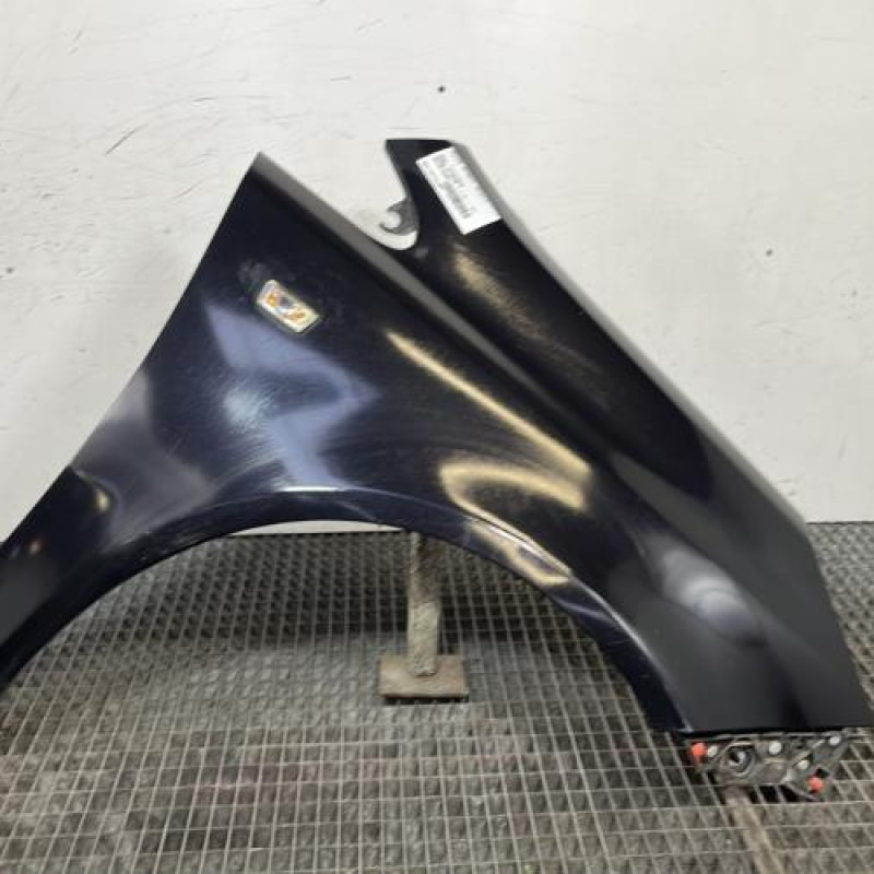 Aile avant droit OPEL CORSA D Photo n°1