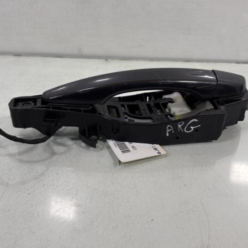 Poignee porte arriere gauche PEUGEOT 508 1 Photo n°1