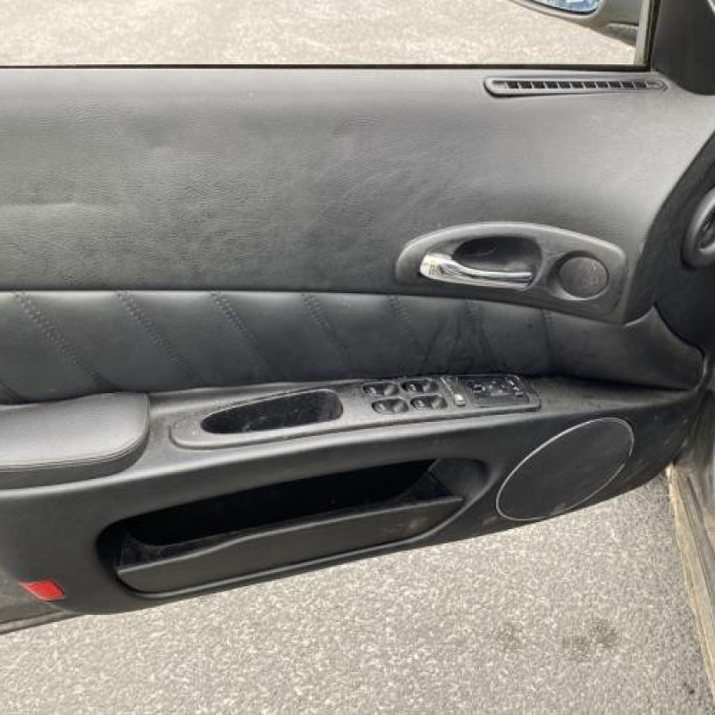 Pare choc avant ALFA ROMEO 166 Photo n°18