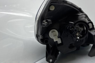 Optique avant principal gauche (feux)(phare) DACIA SANDERO 1