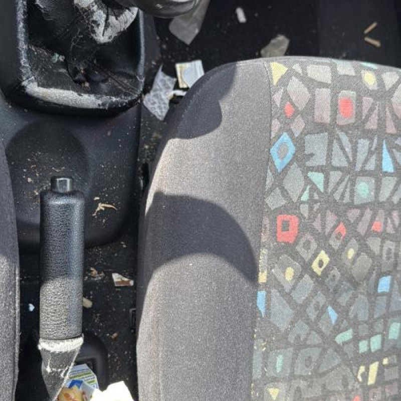 Optique avant principal droit (feux)(phare) OPEL TIGRA 1 Photo n°18