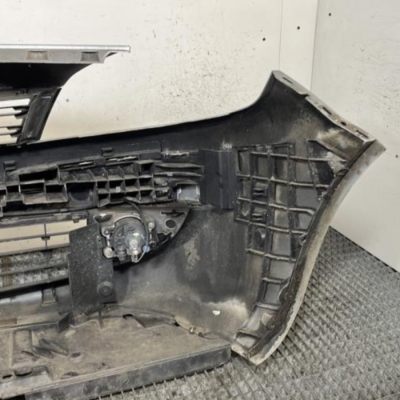 Pare choc avant RENAULT SCENIC 2 Photo n°4