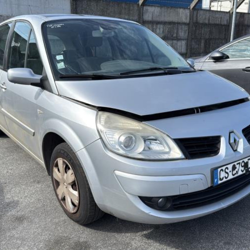 Pare choc avant RENAULT SCENIC 2 Photo n°20