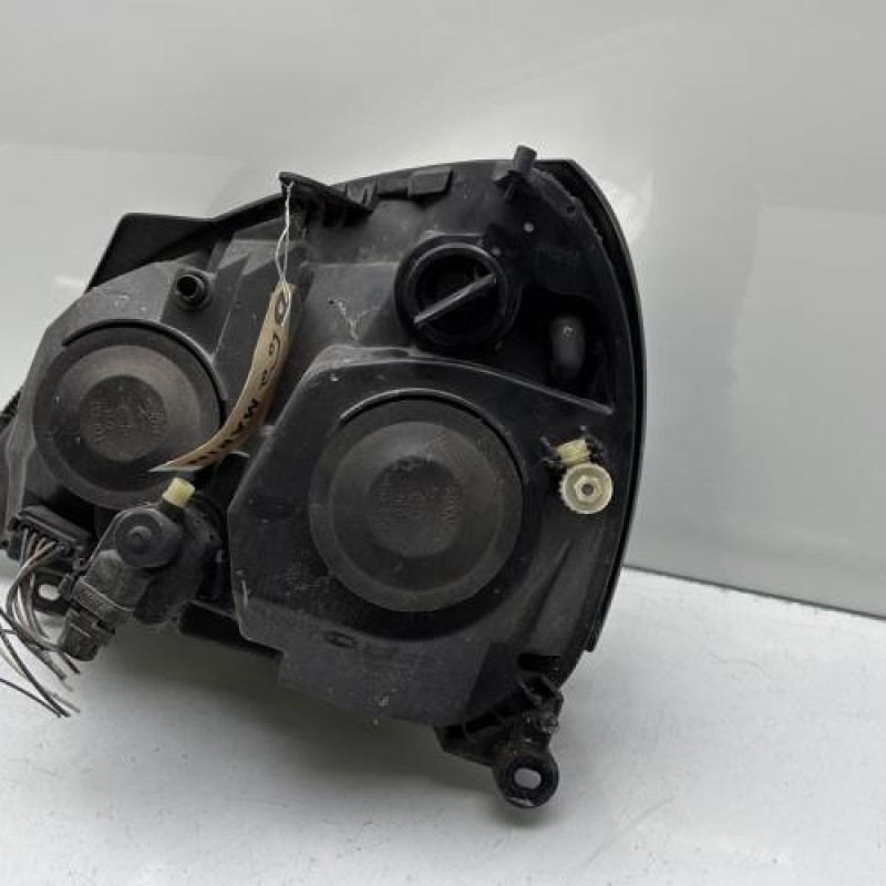 Optique avant principal droit (feux)(phare) RENAULT CLIO 2 Photo n°8