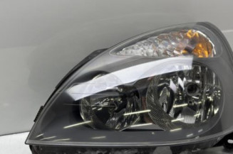 Optique avant principal gauche (feux)(phare) RENAULT CLIO 2 Photo n°1