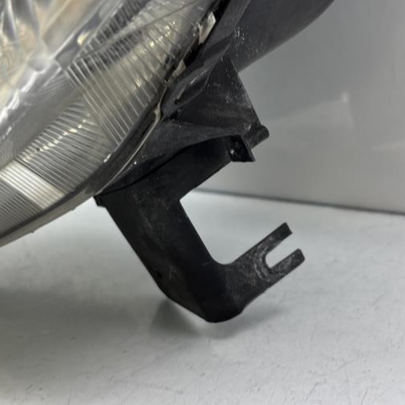 Optique avant principal gauche (feux)(phare) CITROEN XSARA PICASSO Photo n°4