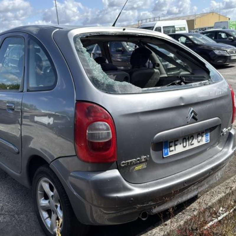 Optique avant principal gauche (feux)(phare) CITROEN XSARA PICASSO Photo n°13