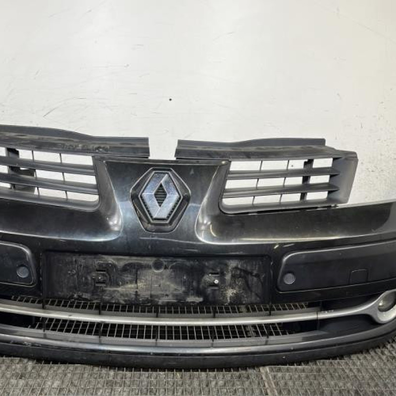 Pare choc avant RENAULT ESPACE 4 Photo n°1