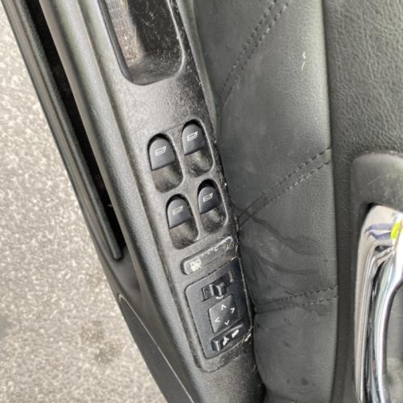 Porte arriere gauche ALFA ROMEO 166 Photo n°18