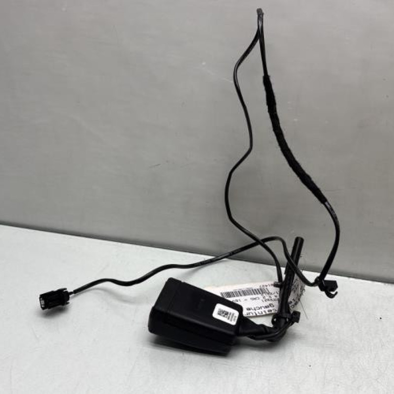 Attache ceinture arriere gauche JEEP CHEROKEE 4 Photo n°2