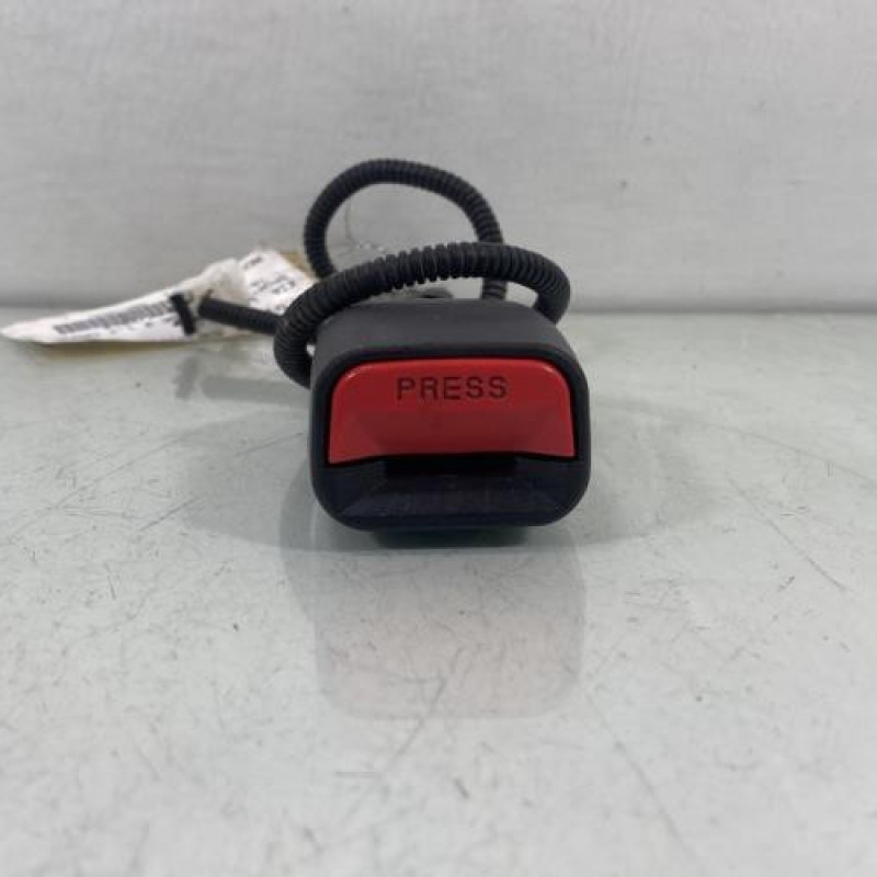 Attache ceinture avant droit KIA SPORTAGE 3 Photo n°2