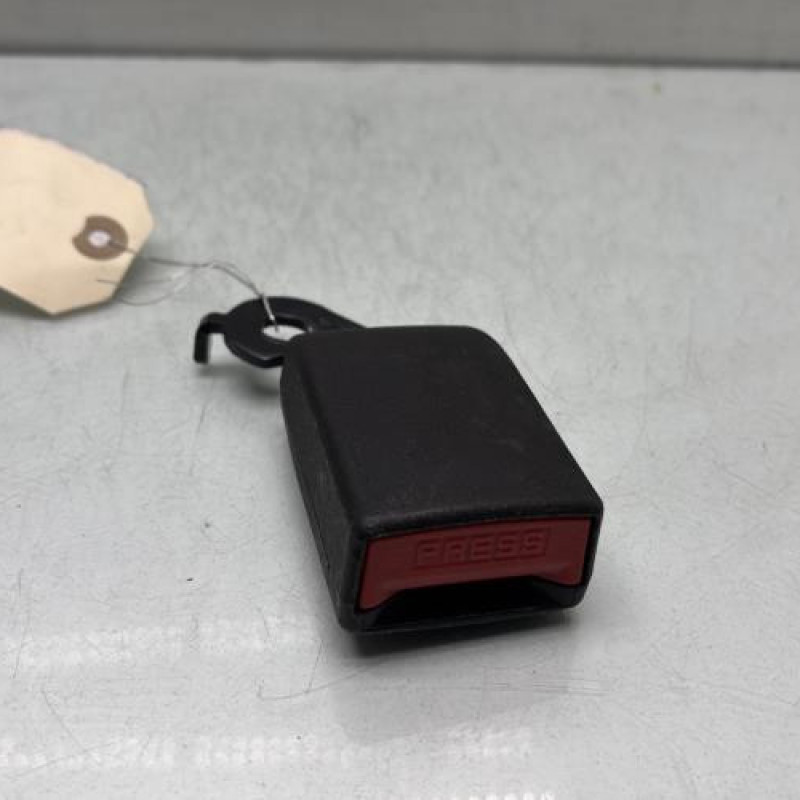 Attache ceinture arriere droit CITROEN BERLINGO 2 Photo n°1