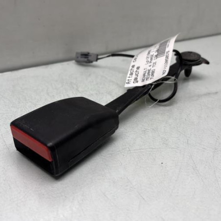 Attache ceinture avant gauche RENAULT MEGANE 4 Photo n°1