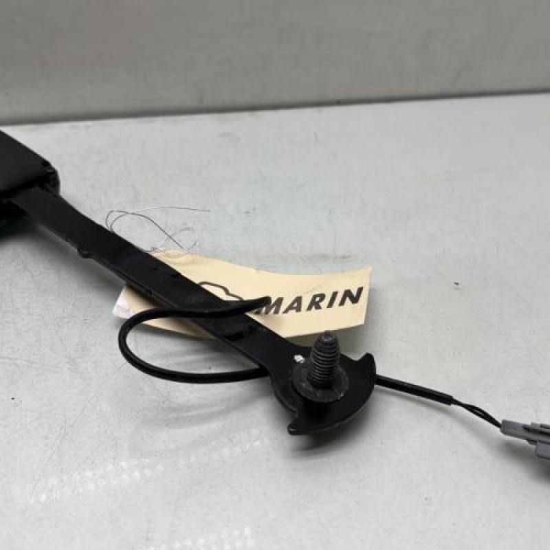 Attache ceinture avant gauche RENAULT MEGANE 4 Photo n°3
