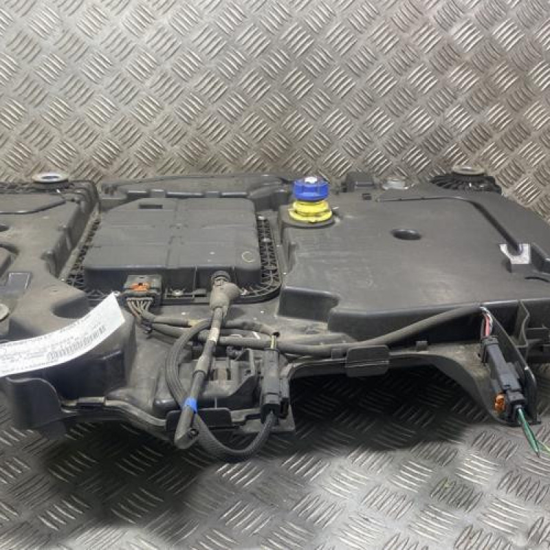 Reservoir AdBlue PEUGEOT 508 1 Photo n°1