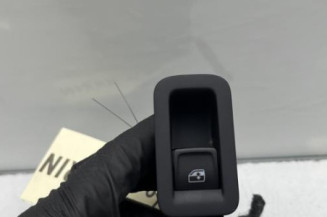 Interrupteur de leve vitre arriere droit VOLKSWAGEN GOLF 8 Photo n°1