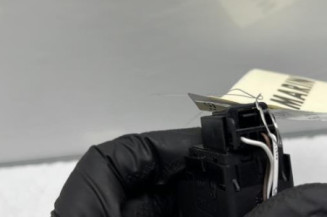 Interrupteur de leve vitre arriere droit VOLKSWAGEN GOLF 8