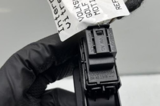 Interrupteur de leve vitre arriere droit VOLKSWAGEN GOLF 8