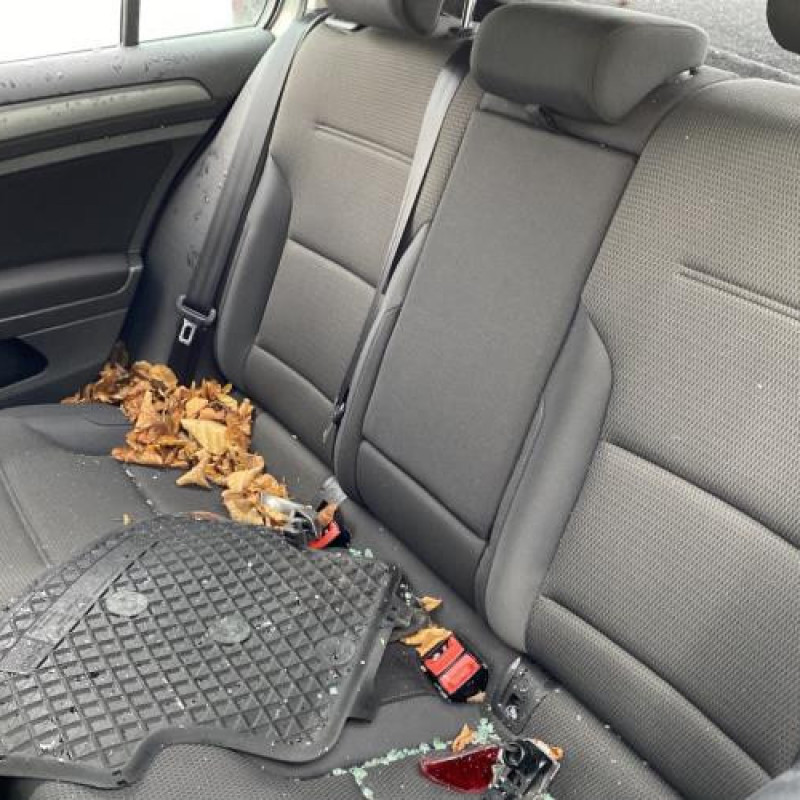 Interrupteur de leve vitre arriere droit VOLKSWAGEN GOLF 8 Photo n°17