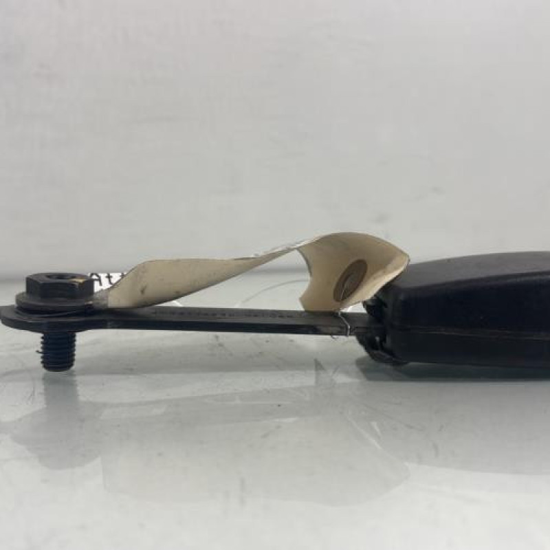 Attache ceinture avant droit FORD TRANSIT 5 Photo n°3