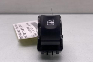 Interrupteur de leve vitre arriere droit RENAULT TALISMAN Photo n°1