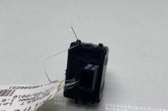 Interrupteur de leve vitre arriere droit RENAULT TALISMAN