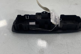 Interrupteur de leve vitre avant droit RENAULT MEGANE 4