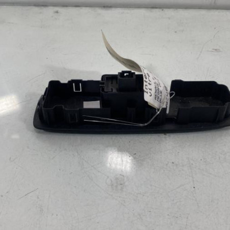 Interrupteur de leve vitre avant droit RENAULT MEGANE 4