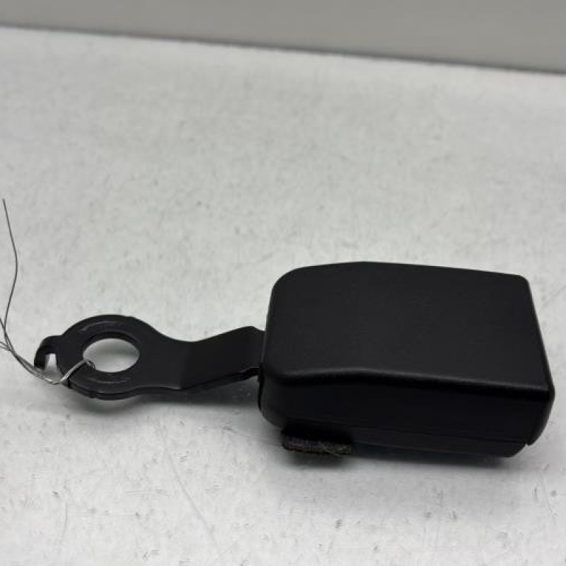 Attache ceinture avant droit DACIA DUSTER 1 Photo n°1