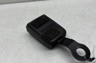 Attache ceinture avant droit DACIA DUSTER 1