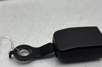 Attache ceinture avant gauche DACIA DUSTER 1 Photo n°1
