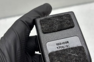 Attache ceinture avant gauche DACIA DUSTER 1