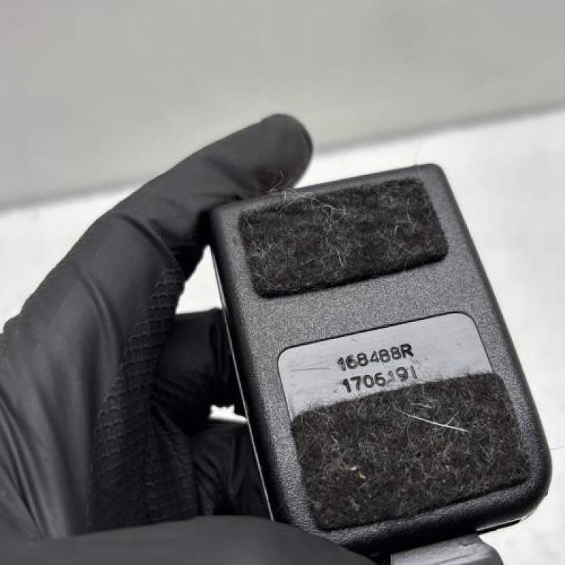 Attache ceinture avant gauche DACIA DUSTER 1 Photo n°5