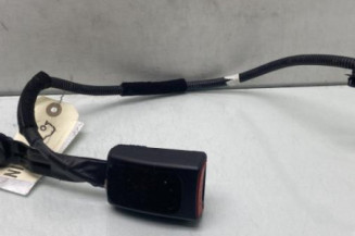 Attache ceinture avant droit KIA CEE-D 2