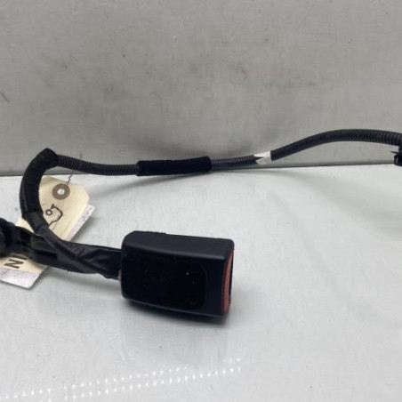 Attache ceinture avant droit KIA CEE-D 2