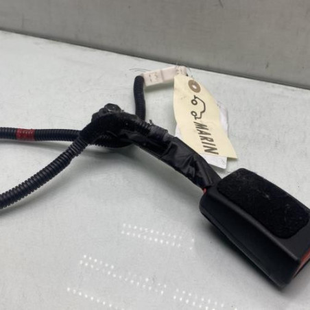 Attache ceinture avant gauche KIA CEE-D 2 Photo n°1