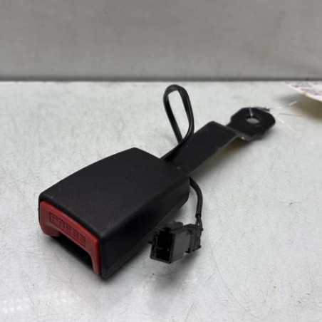 Attache ceinture avant gauche RENAULT MODUS Photo n°1