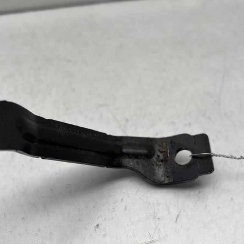 Attache ceinture avant gauche AUDI A3 2 Photo n°2