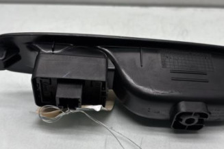 Interrupteur de leve vitre arriere droit RENAULT MEGANE 4