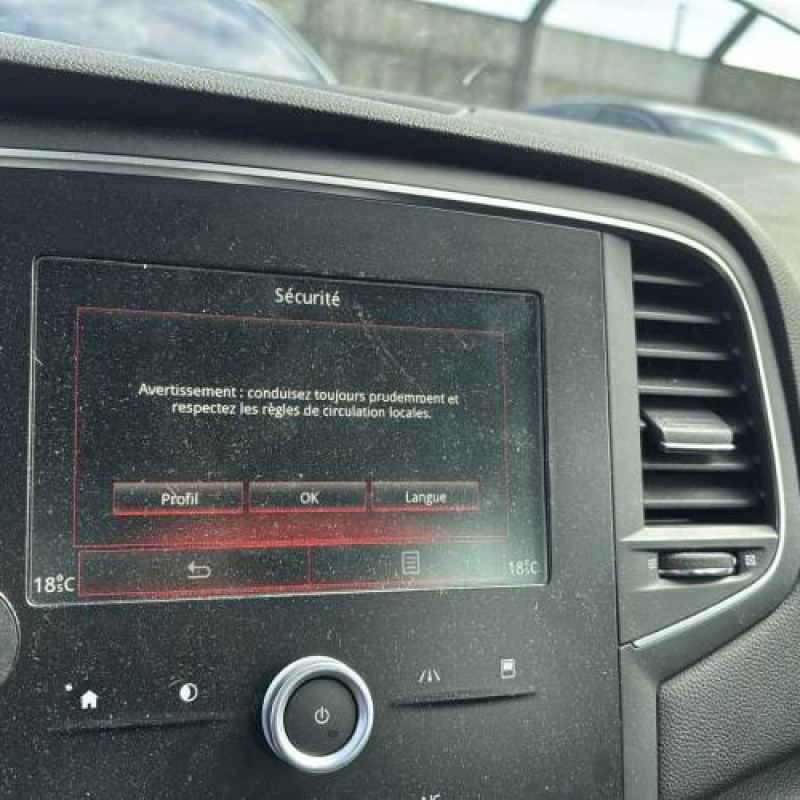 Interrupteur de leve vitre arriere droit RENAULT MEGANE 4 Photo n°19