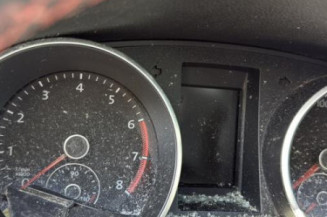 Attache ceinture avant gauche VOLKSWAGEN GOLF 6
