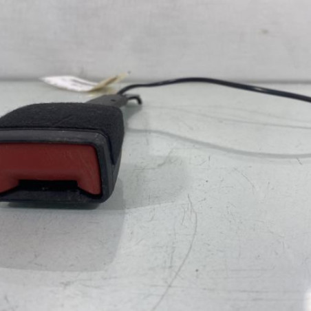 Attache ceinture avant droit VOLKSWAGEN POLO 6 Photo n°1
