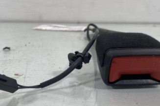 Attache ceinture avant gauche VOLKSWAGEN POLO 6 Photo n°1