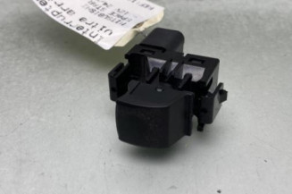 Interrupteur de leve vitre arriere droit MITSUBISHI SPACE STAR 3 Photo n°1